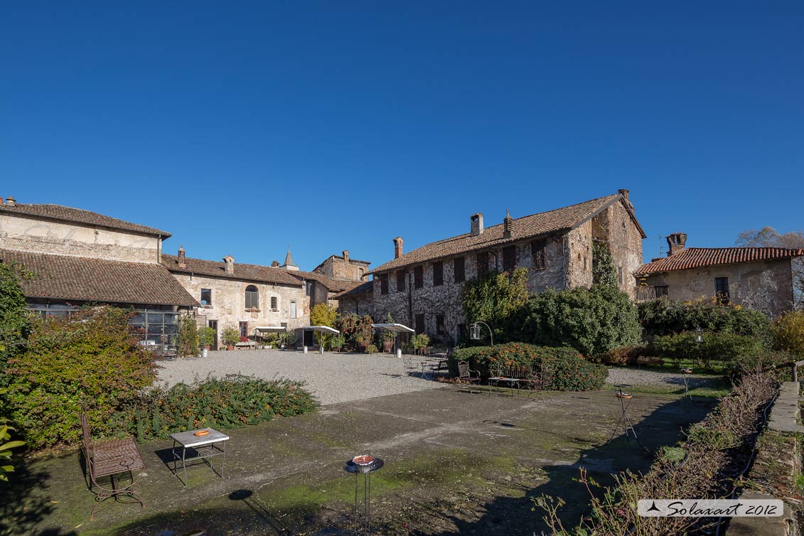 Castello Borromeo di Corneliano Bertario