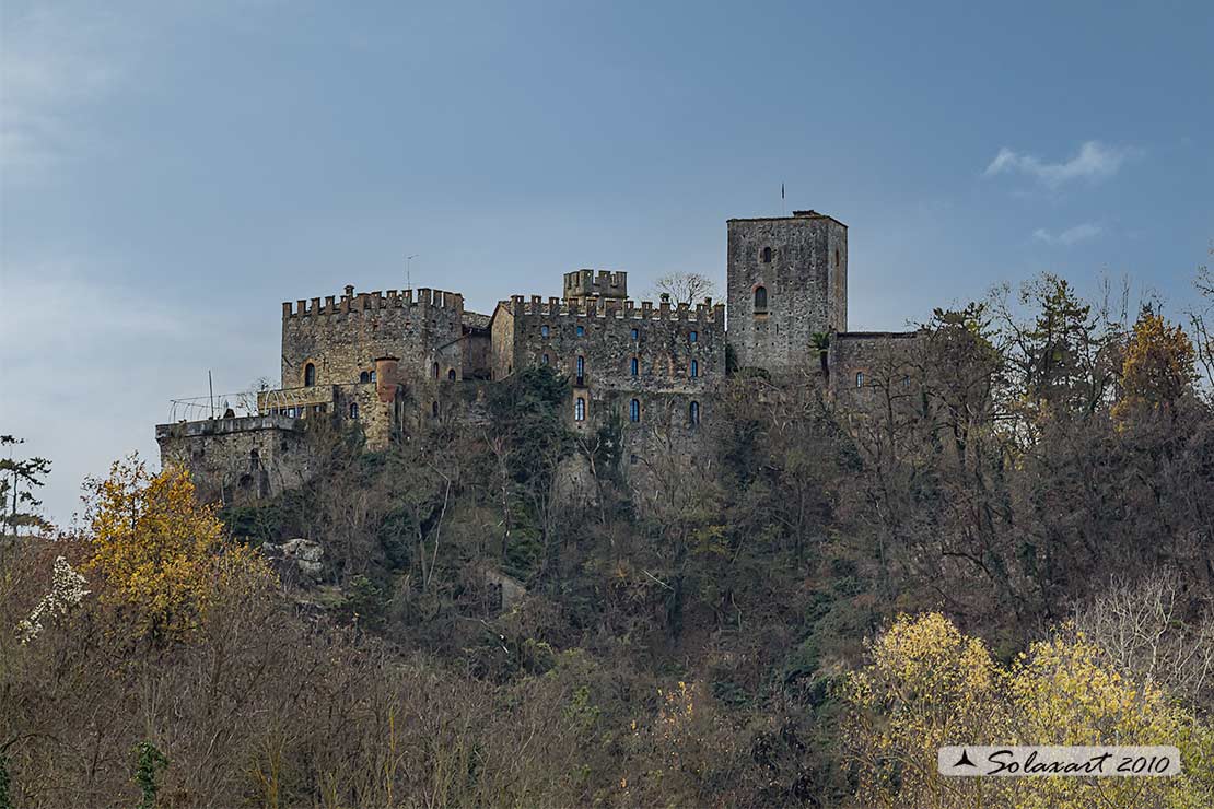castello di Gropparello Val Vezzeno. secolo VIII