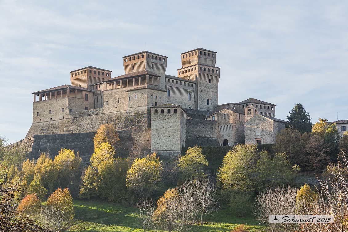 Castello di Torrechiara o di Langhirano  (Porta d'accesso alla Val Parma)