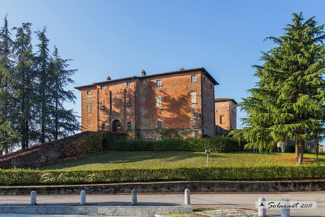 Comune di Ziano Piacentino - frazione di Seminò - castello omonimo