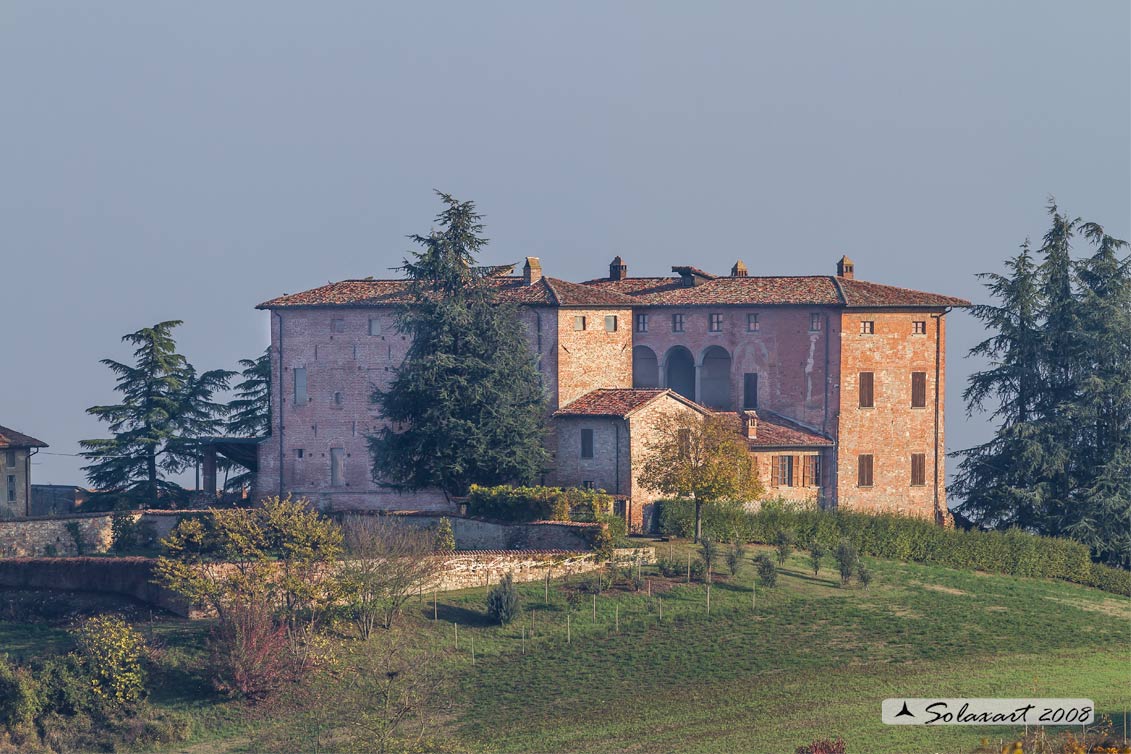 Comune di Ziano Piacentino - frazione di Seminò - castello omonimo