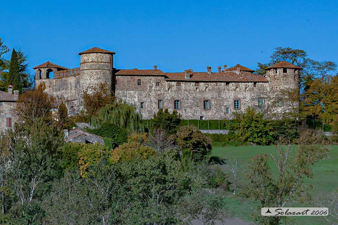 Panoramica castello di Statto e borgo