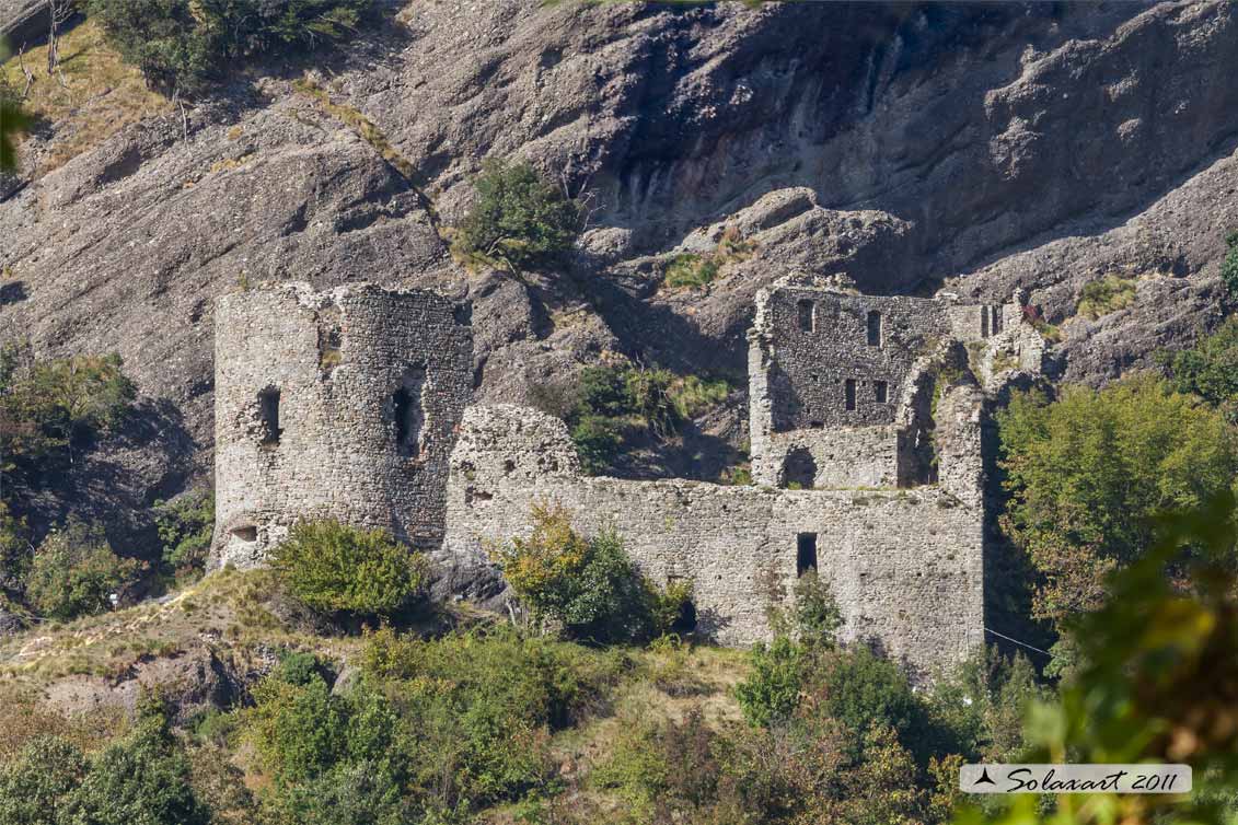 Castello Fieschi - Frazione Castello Rosso - Savignone (GE)