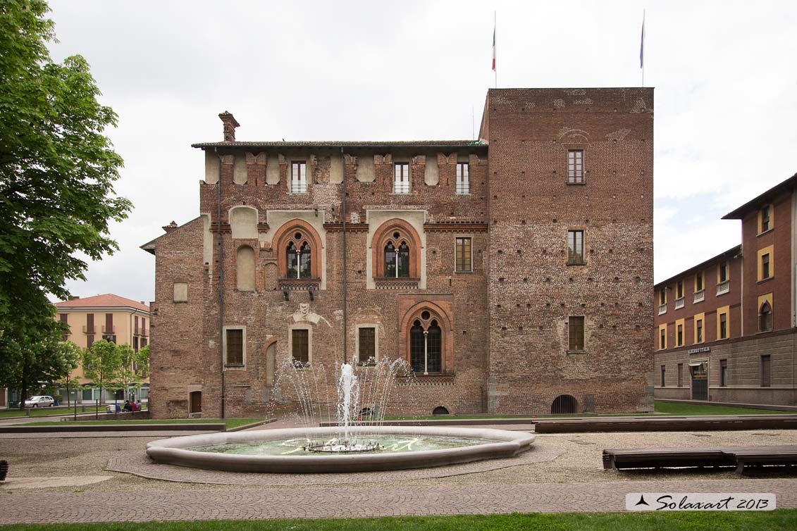 Castello Visconteo di Abbiategrasso - La facciata principale