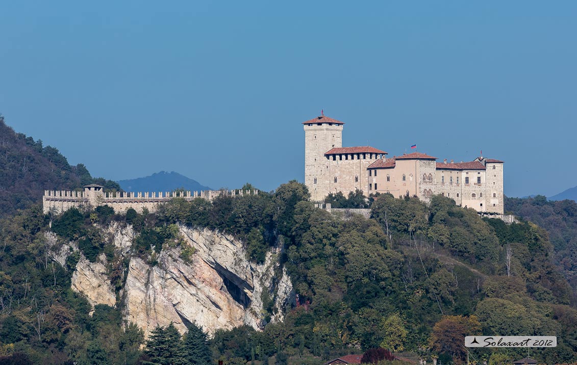 Rocca Borromeo di Angera
