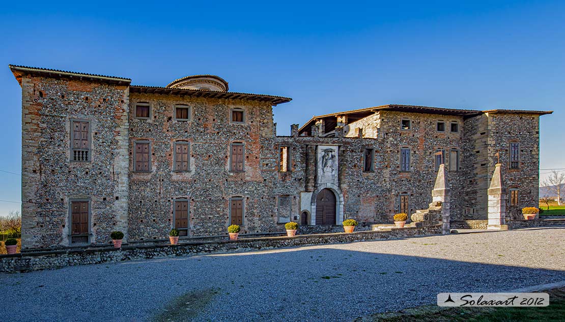 Castello di Cavernago