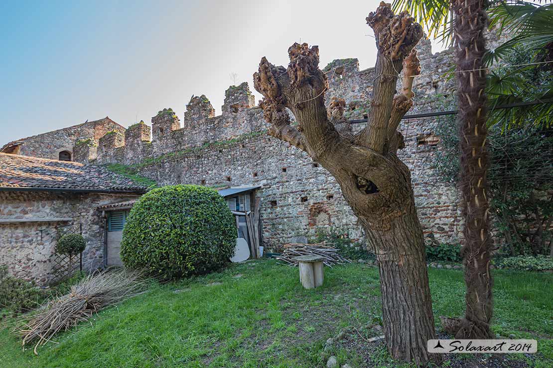 Il Castello / Ricetto di Monzambano