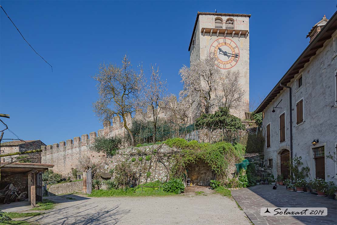 Il Castello / Ricetto di Monzambano