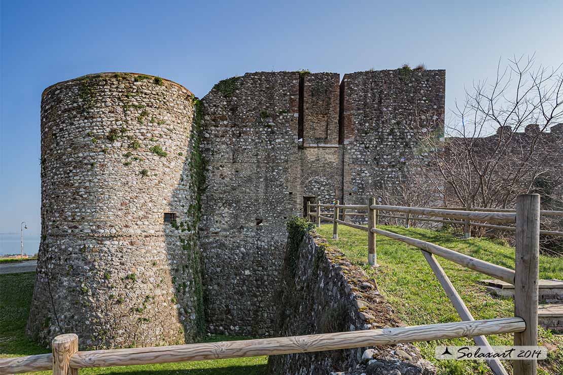Il Castello / Ricetto di Padenghe sul Garda: