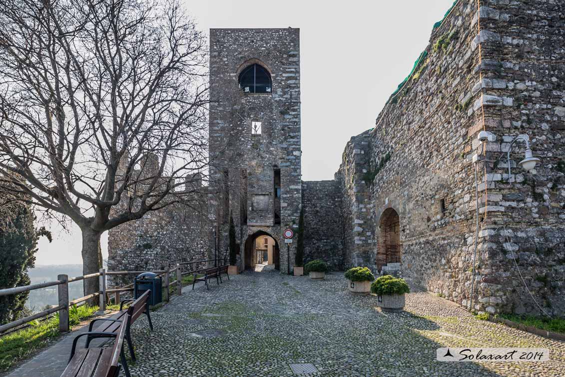Il Castello / Ricetto di Padenghe sul Garda:
