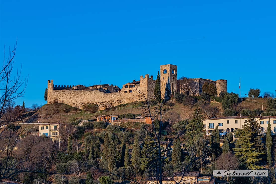 Il Castello / Ricetto di Padenghe sul Garda:
