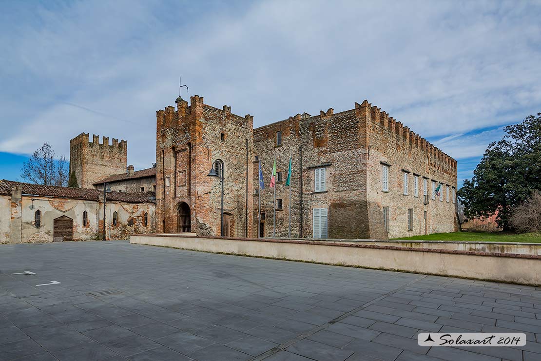Castello di Pumenengo o Castello Barbò: