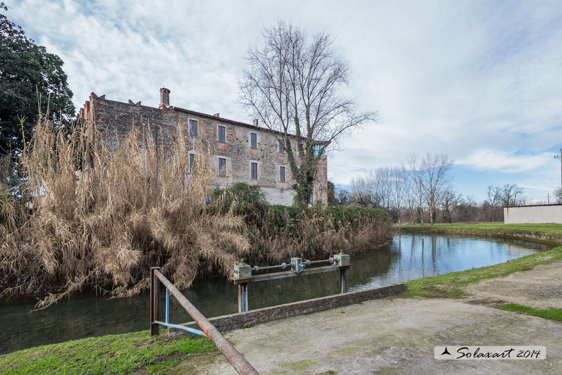 Castello di Pumenengo o Castello Barbò: