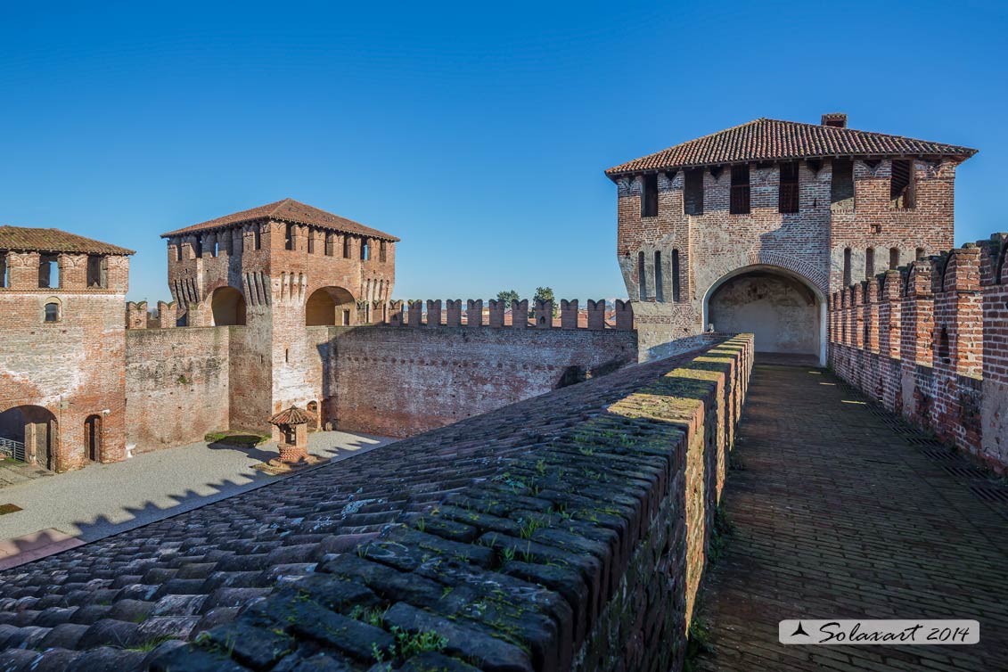 Soncino: L'interno della Rocca , gli spalti