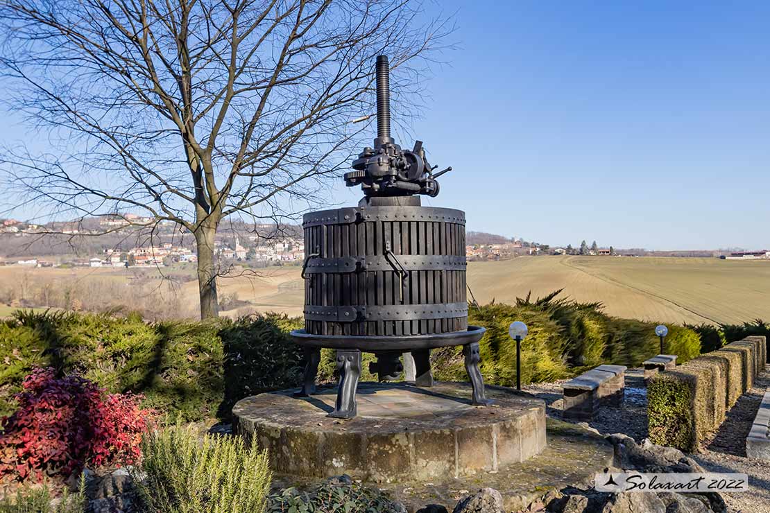 Castello di Razzano - Alfiano Natta