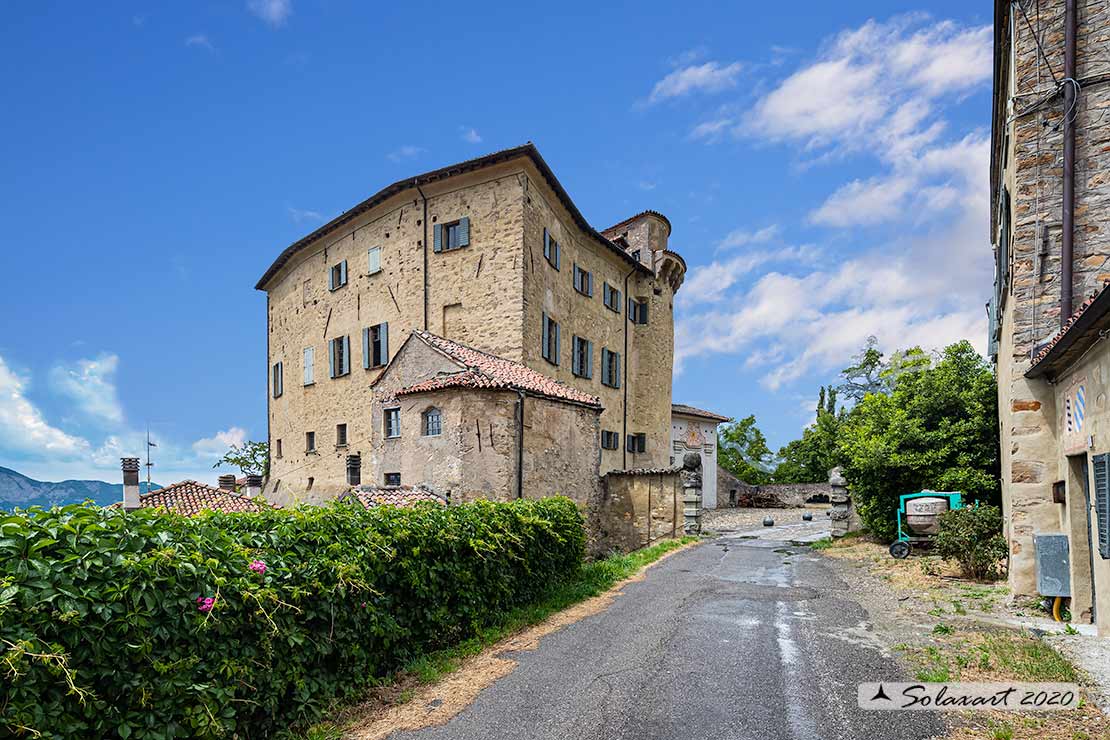 Castello di Borgo Adorno