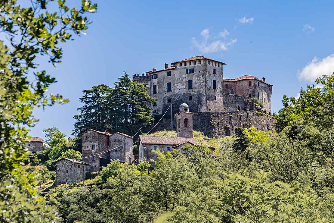 Castello di Casaleggio Boiro