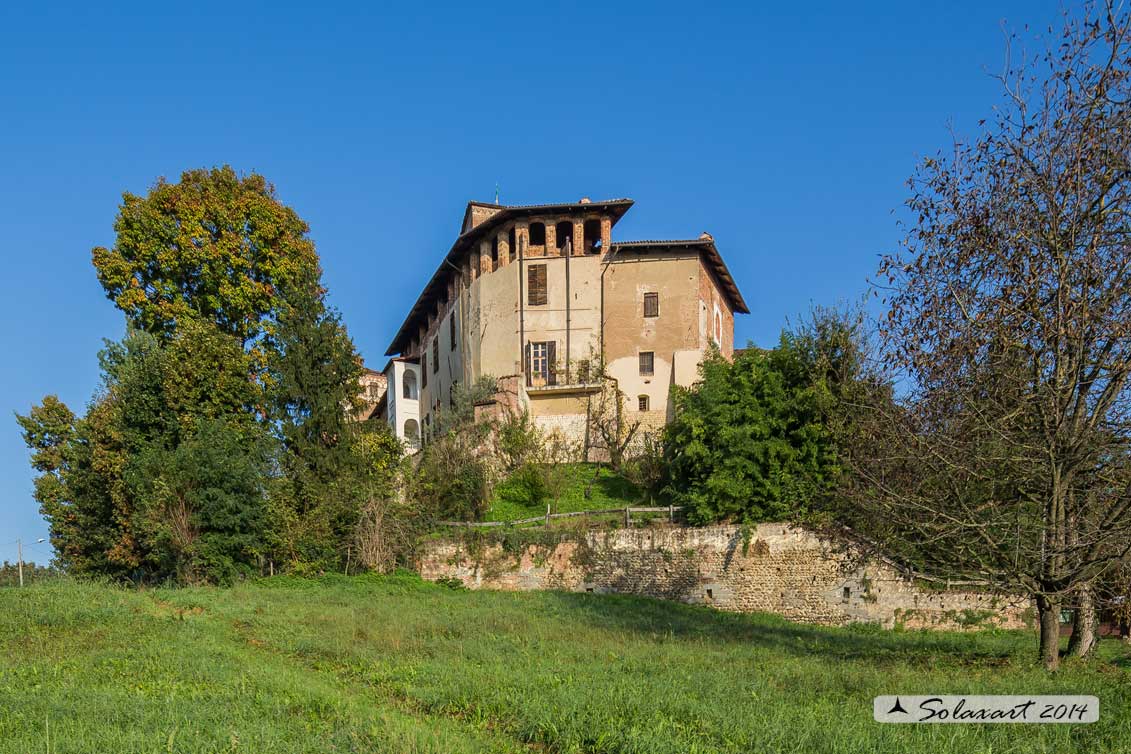 Castello di Massazza o Rocca dei Cavallari