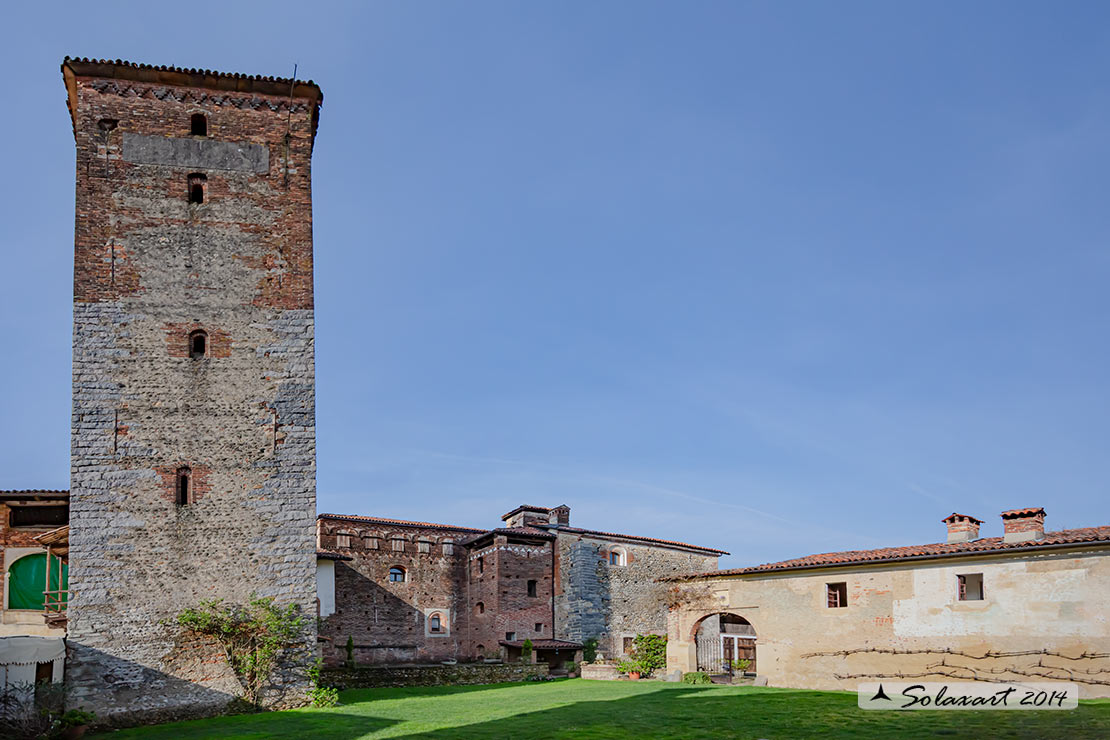 Castello di Massazza o Rocca dei Cavallari