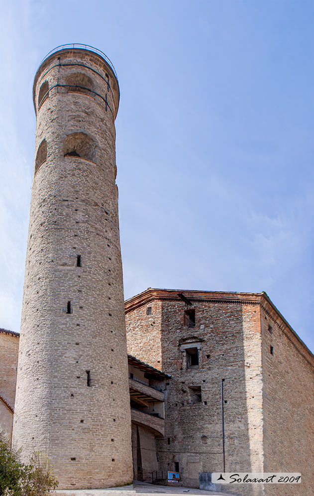 Città di Castello: Campanile romanico cilindrico