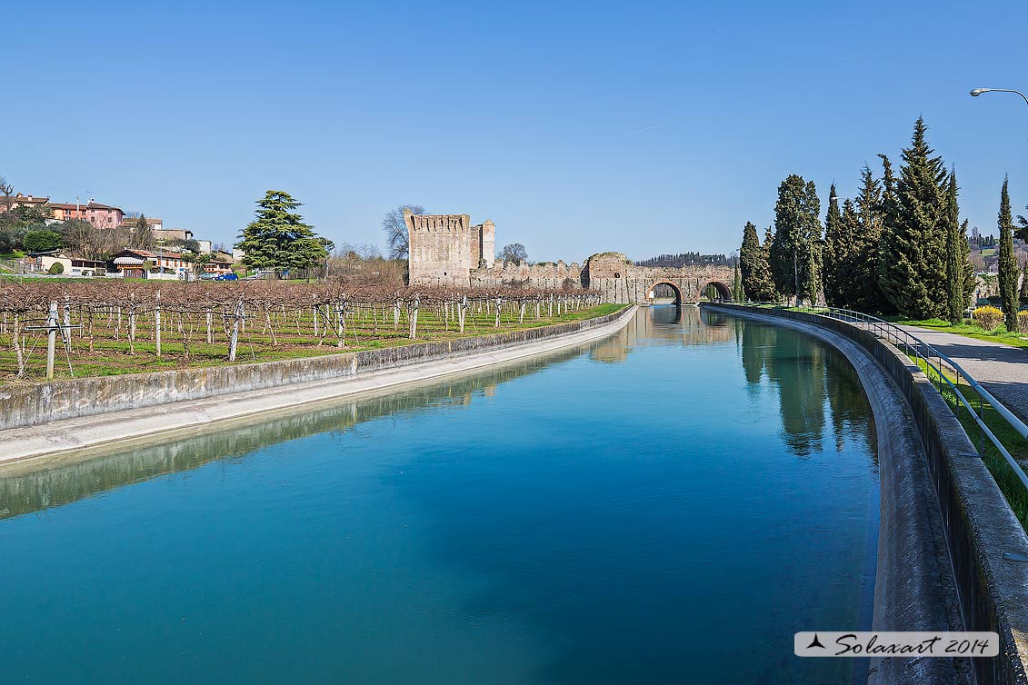 Ponte visconteo di Borghetto sul Mincio: