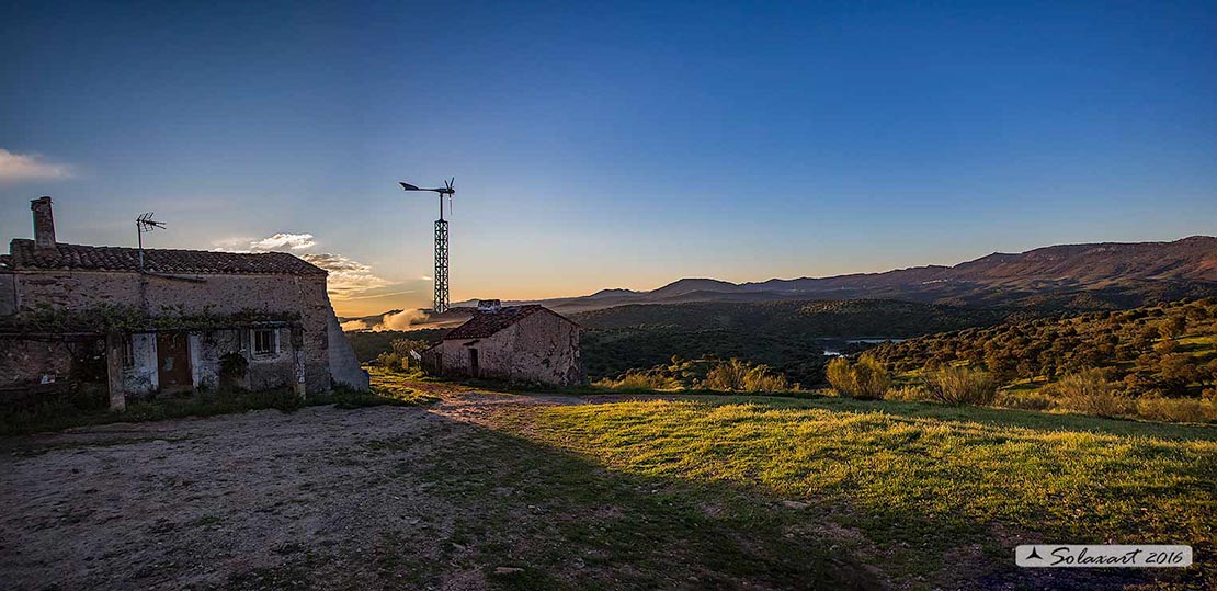 Spagna - Salamanca - parco di Monfrague e Los Campanarios :  alba a la Parilla