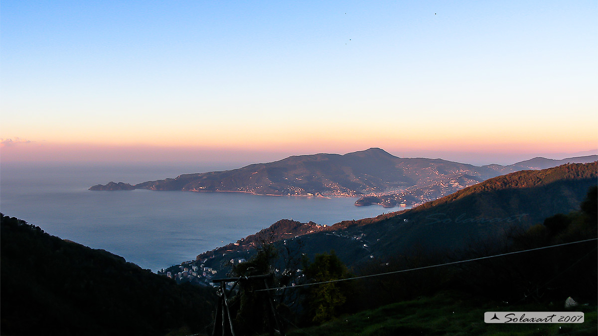 Alba sul Golfo Tigullio  - visto dal monte Anchetta