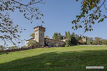 Castello di Frascarolo o Castello Medici di Marignano