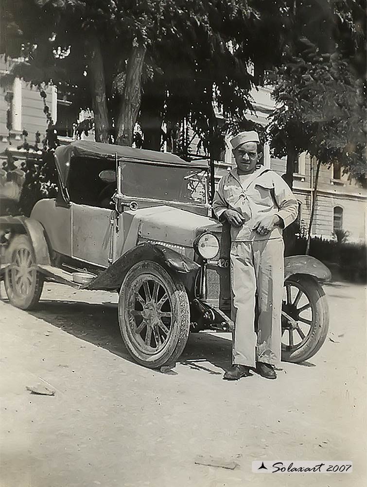 Incrociatore Luigi Cadorna, Marinai a terra