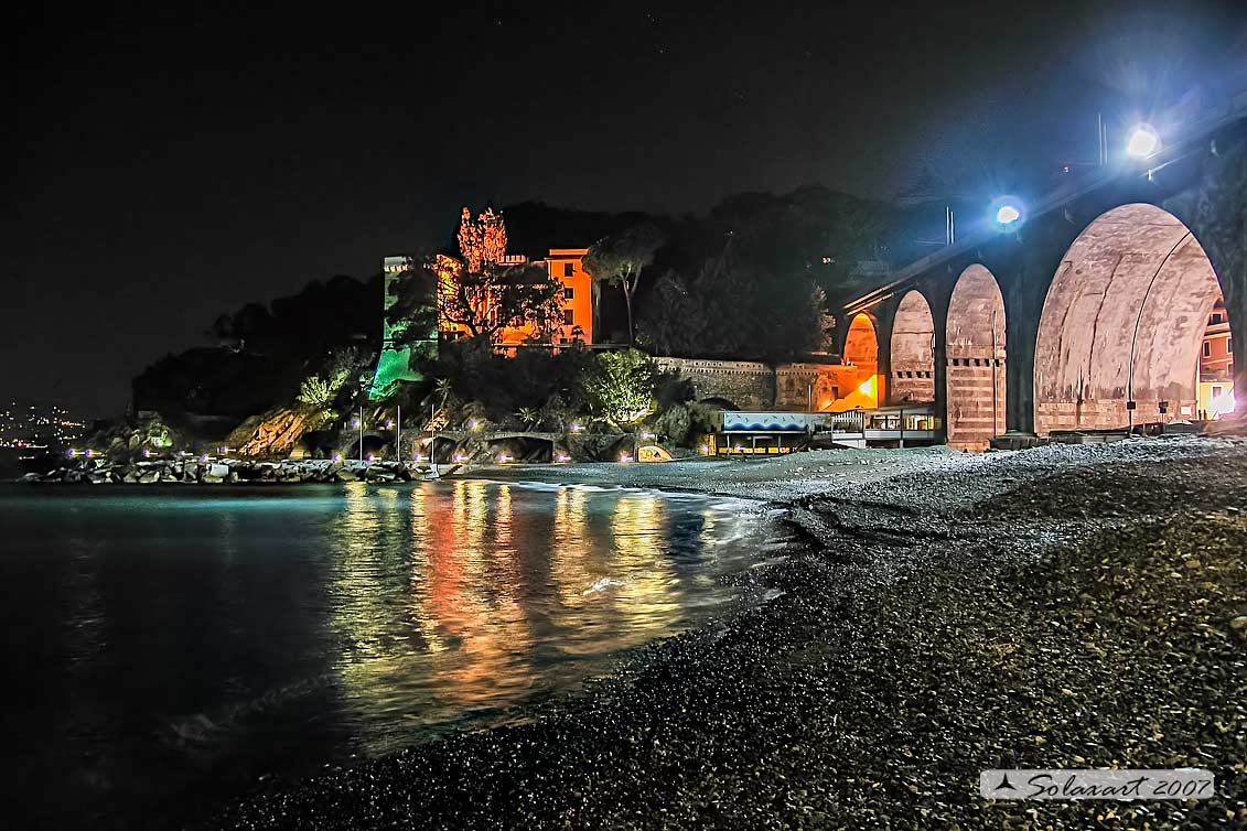 Zoagli notturna, castello Duca Canevaro